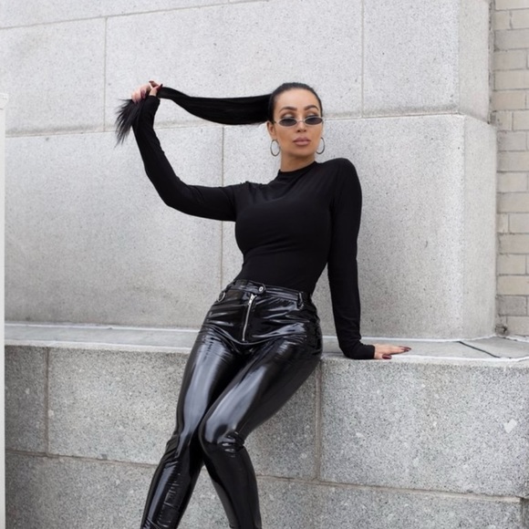 BRAND NEW FAUX VINYL PVC LEATHER PANTS! - Picture 3 of 6
